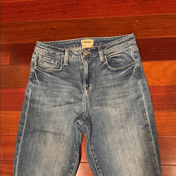 L’Agence high waisted baby bootcut light wash jeans - Picture 10 of 12